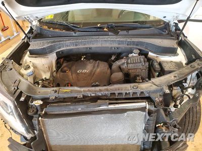 Zdjęcie 12 z 13 samochodu: 2014 KIA SORENTO LX VIN:5XYKTDA69EG517048 - miniatura