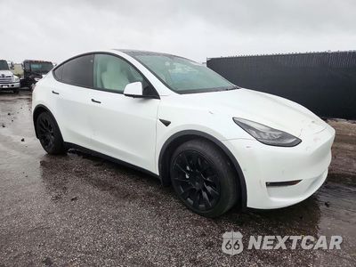 Czwarte zdjęcie samochodu z boku: 2021 TESLA MODEL Y VIN:5YJYGDEE4MF186983 - miniatura