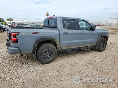 Trzecie zdjęcie samochodu z tyłu: 2026 NISSAN FRONTIER PRO-4X VIN:1N6ED1EK9TN646524 - miniatura