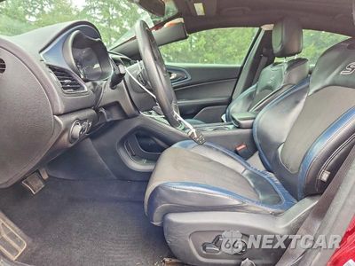 Zdjęcie 7 z 13 samochodu: 2015 CHRYSLER 200 S VIN:1C3CCCBG7FN633837 - miniatura
