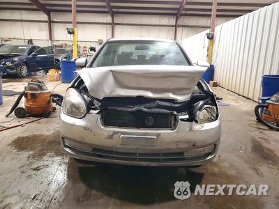 Piąte zdjęcie samochodu w środku: 2010 HYUNDAI ACCENT GLS VIN:KMHCN4AC7AU498606 - miniatura