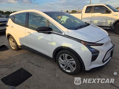 Czwarte zdjęcie samochodu z boku: 2023 CHEVROLET BOLT EV 1LT VIN:1G1FW6S01P4171005 - miniatura