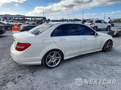 Trzecie zdjęcie samochodu z tyłu: 2012 MERCEDES-BENZ C 250 VIN:WDDGF4HB5CA605159 - miniatura