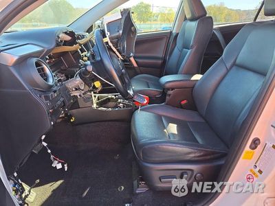 Zdjęcie 7 z 14 samochodu: 2017 TOYOTA RAV4 LIMITED VIN:JTMYFREV0HJ707793 - miniatura