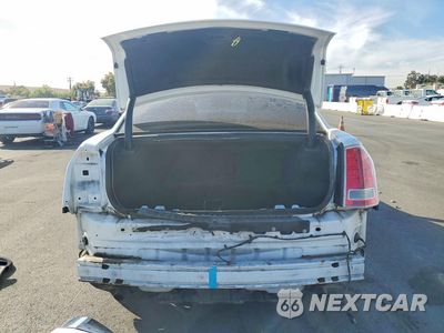 Zdjęcie 6 z 13 samochodu: 2014 CHRYSLER 300 VIN:2C3CCAAG0EH235480 - miniatura