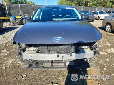 Piąte zdjęcie samochodu w środku: 2024 HYUNDAI IONIQ 5 SEL VIN:KM8KN4DEXRU233196 - miniatura