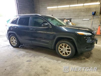 Czwarte zdjęcie samochodu z boku: 2015 JEEP CHEROKEE LATITUDE VIN:1C4PJMCBXFW792969 - miniatura