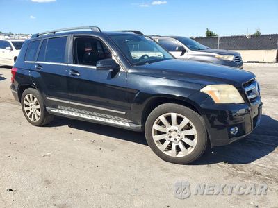 Czwarte zdjęcie samochodu z boku: 2011 MERCEDES-BENZ GLK 350 4MATIC VIN:WDCGG8HB9BF623383 - miniatura