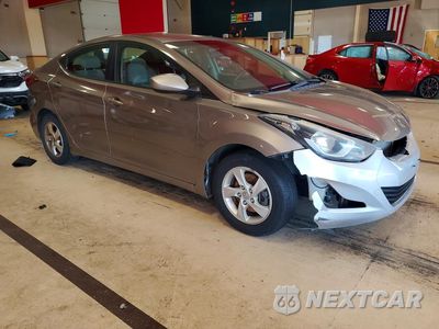 Czwarte zdjęcie samochodu z boku: 2014 HYUNDAI ELANTRA SE VIN:5NPDH4AE0EH506417 - miniatura