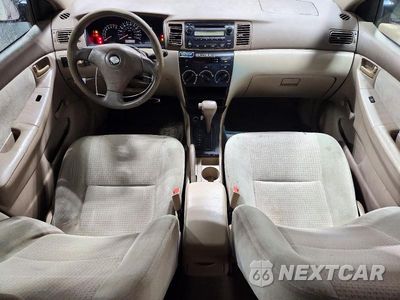 Zdjęcie 8 z 12 samochodu: 2005 TOYOTA COROLLA CE VIN:JTDBR32E352065641 - miniatura
