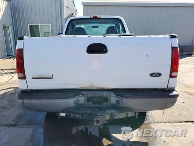 Zdjęcie 6 z 12 samochodu: 2006 FORD F250 SUPER DUTY VIN:1FTSF21P16EA25659 - miniatura