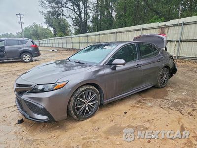 2022 TOYOTA CAMRY SE 4T1T11AK5NU685110 - główne zdjęcie licytacji z USA - miniatura