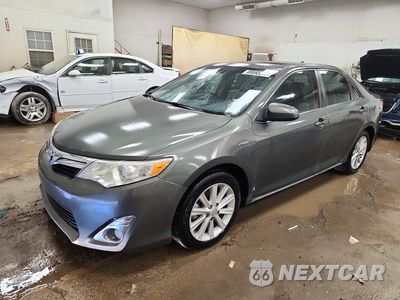 2012 TOYOTA CAMRY HYBRID XLE 4T1BD1FK2CU056641 - główne zdjęcie licytacji z USA - miniatura