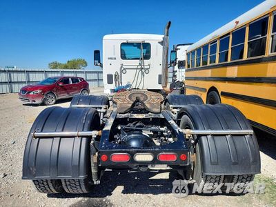 Zdjęcie 6 z 13 samochodu: 2019 PETERBILT 579 SEMI TRUCK VIN:1XPBDP9X4KD261356 - miniatura
