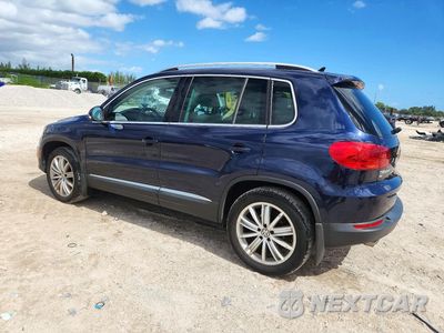 Drugie zdjęcie samochodu z przodu: 2016 VOLKSWAGEN TIGUAN S VIN:WVGAV7AX6GW561591 - miniatura