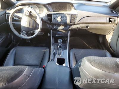 Zdjęcie 8 z 12 samochodu: 2016 HONDA ACCORD SPORT VIN:1HGCR2F56GA225689 - miniatura