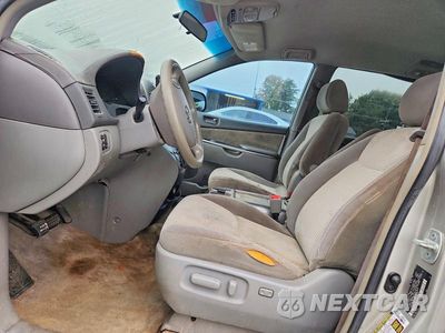 Zdjęcie 7 z 13 samochodu: 2008 TOYOTA SIENNA LE 8-PASSENGER VIN:5TDZK23C08S179913 - miniatura