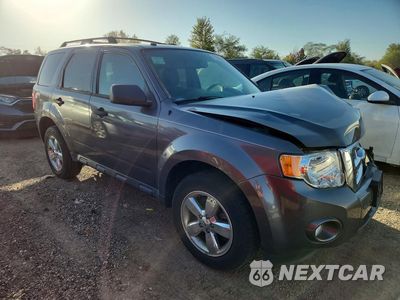 Czwarte zdjęcie samochodu z boku: 2012 FORD ESCAPE XLT VIN:1FMCU9DG2CKA72657 - miniatura