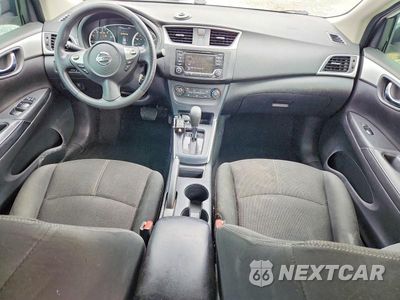 Zdjęcie 8 z 12 samochodu: 2018 NISSAN SENTRA S VIN:3N1AB7AP3JY327196 - miniatura