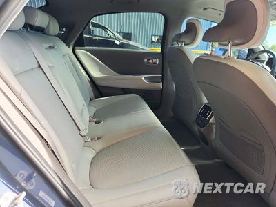 Zdjęcie 10 z 13 samochodu: 2023 HYUNDAI IONIQ 6 SEL VIN:KMHM34AA0PA020546 - miniatura