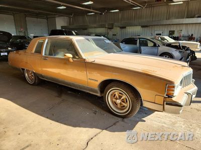 Czwarte zdjęcie samochodu z boku: 1980 PONTIAC BONNEVILLE VIN:2R37WAP112877 - miniatura