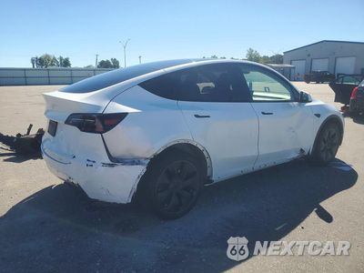 Trzecie zdjęcie samochodu z tyłu: 2024 TESLA MODEL Y VIN:7SAYGDED4RA319756 - miniatura