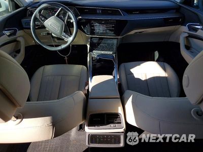 Zdjęcie 8 z 14 samochodu: 2022 AUDI E-TRON SPORTBACK PREMIUM VIN:WA11AAGE4NB030049 - miniatura
