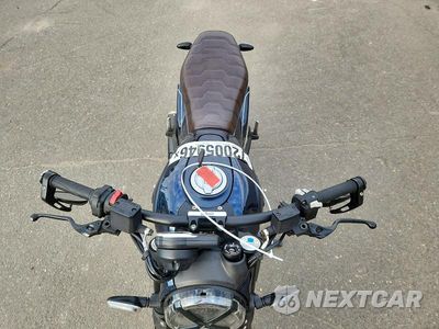 Piąte zdjęcie samochodu w środku: 2025 DUCATI SCRAMBLER ICON VIN:ZDMKAT3M8SB008459 - miniatura