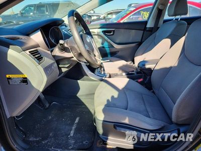 Zdjęcie 7 z 12 samochodu: 2012 HYUNDAI ELANTRA GLS VIN:KMHDH4AE7CU277796 - miniatura
