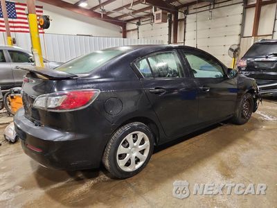 Trzecie zdjęcie samochodu z tyłu: 2013 MAZDA 3 I VIN:JM1BL1TG5D1723891 - miniatura