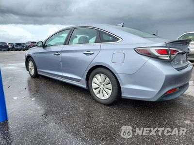 Drugie zdjęcie samochodu z przodu: 2016 HYUNDAI SONATA HYBRID SE VIN:KMHE24L13GA010615 - miniatura