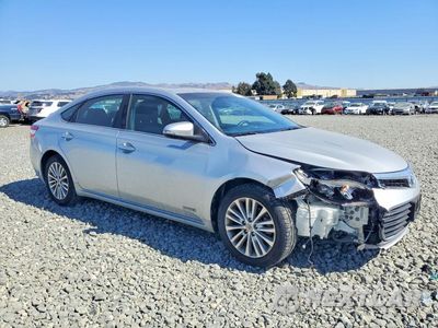 Czwarte zdjęcie samochodu z boku: 2014 TOYOTA AVALON HYBRID XLE TOURING VIN:4T1BD1EB4EU021846 - miniatura