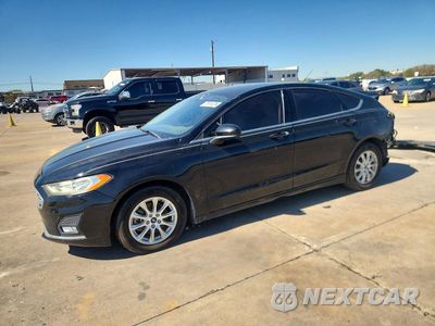 2017 FORD FUSION S 3FA6P0G79HR335154 - główne zdjęcie licytacji z USA - miniatura