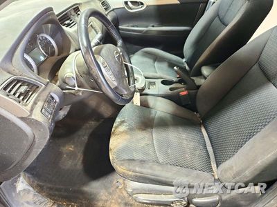 Zdjęcie 7 z 12 samochodu: 2013 NISSAN SENTRA S VIN:3N1AB7AP9DL764847 - miniatura