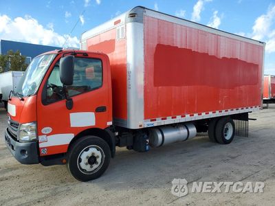 2018 HINO 195 BOX TRUCK JHHSDM2H1JK006299 - główne zdjęcie licytacji z USA - miniatura