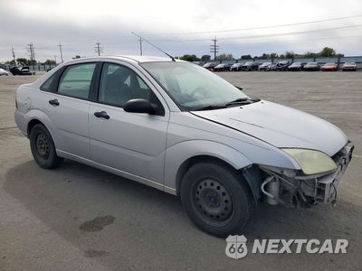 Czwarte zdjęcie samochodu z boku: 2005 FORD FOCUS ZX4 VIN:1FAFP34N05W124826 - miniatura