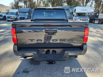 Zdjęcie 6 z 12 samochodu: 2025 TOYOTA TACOMA TRD OFF-ROAD HV VIN:3TYLC5LN7ST051105 - miniatura