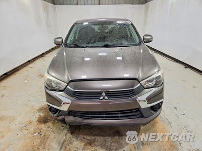 Piąte zdjęcie samochodu w środku: 2017 MITSUBISHI OUTLANDER SPORT ES VIN:JA4AP3AU9HZ014533 - miniatura