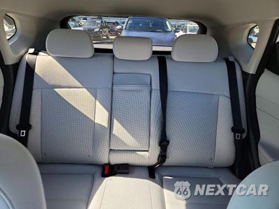 Zdjęcie 10 z 13 samochodu: 2025 HYUNDAI KONA SEL VIN:KM8HBCAB5SU240151 - miniatura