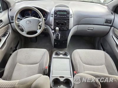Zdjęcie 8 z 14 samochodu: 2007 TOYOTA SIENNA LE 8-PASSENGER VIN:5TDZK23C27S012323 - miniatura
