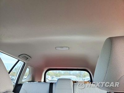 Zdjęcie 10 z 14 samochodu: 2025 TOYOTA COROLLA CROSS L VIN:7MUAAAAG6SV151398 - miniatura