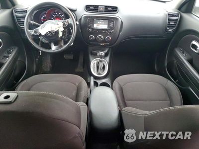 Zdjęcie 8 z 12 samochodu: 2017 KIA SOUL BASE VIN:KNDJN2A26H7503391 - miniatura