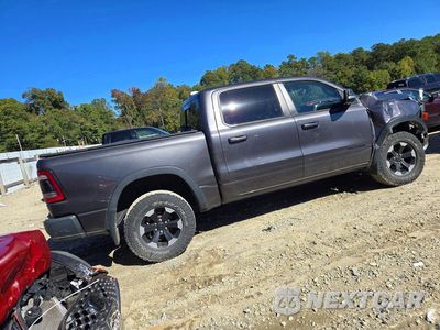 Trzecie zdjęcie samochodu z tyłu: 2019 RAM 1500 REBEL VIN:1C6SRFLT7KN722635 - miniatura