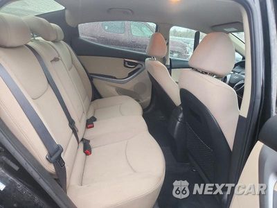 Zdjęcie 10 z 12 samochodu: 2016 HYUNDAI ELANTRA SE VIN:KMHDH4AE0GU573782 - miniatura