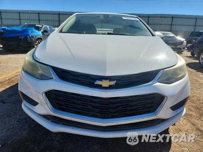 Piąte zdjęcie samochodu w środku: 2016 CHEVROLET CRUZE LT VIN:1G1BE5SM8G7290828 - miniatura