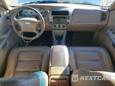 Zdjęcie 8 z 12 samochodu: 2001 FORD EXPLORER SPORT TRAC VIN:1FMZU67E91UC75047 - miniatura