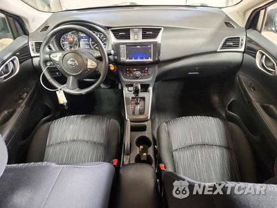 Zdjęcie 8 z 12 samochodu: 2019 NISSAN SENTRA SV VIN:3N1AB7AP2KL625687 - miniatura