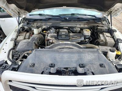 Zdjęcie 11 z 12 samochodu: 2018 RAM 3500 LARAMIE VIN:3C63R3EL9JG430346 - miniatura