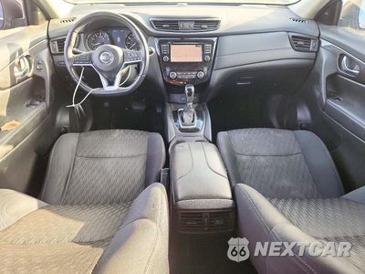 Zdjęcie 8 z 12 samochodu: 2018 NISSAN ROGUE SV VIN:5N1AT2MT8JC832693 - miniatura