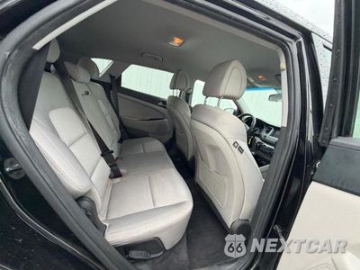 Zdjęcie 6 z 14 samochodu: 2016 HYUNDAI TUCSON SE VIN:KM8J23A46GU196073 - miniatura